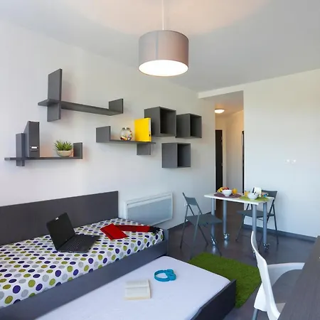 Hotel Nemea Metropole *